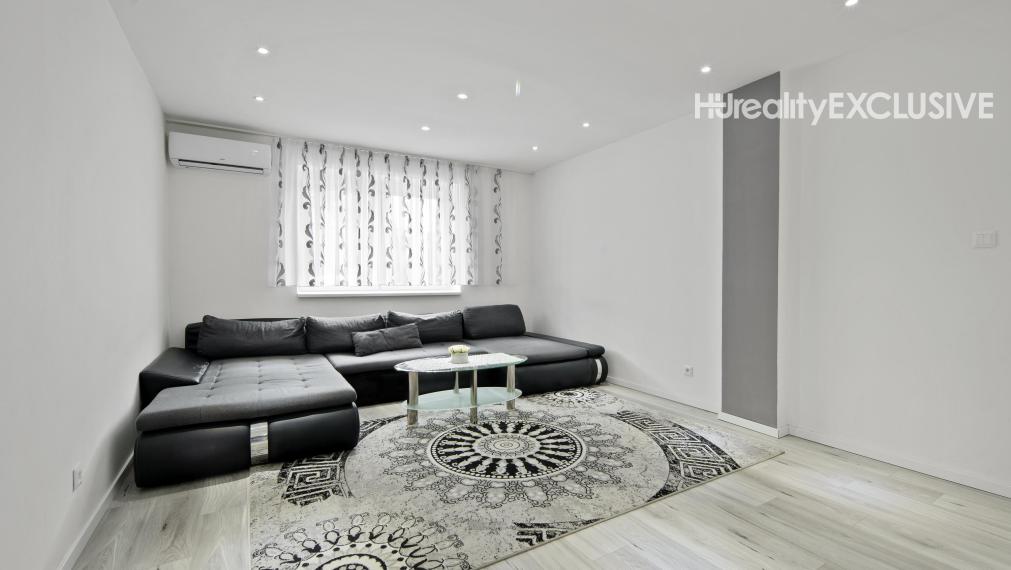 Predaj 4i domu s 1 800 m2 pozemkom v blízkosti centra Mosonmagyaróvár