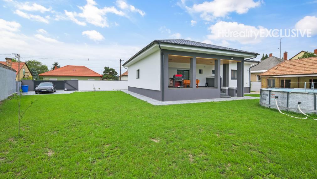 Predaj 4i domu s 1 800 m2 pozemkom v blízkosti centra Mosonmagyaróvár