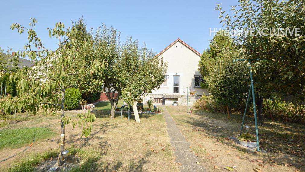 Predaj rodinného domu s 800 m2 pozemkom, Hegyeshalom