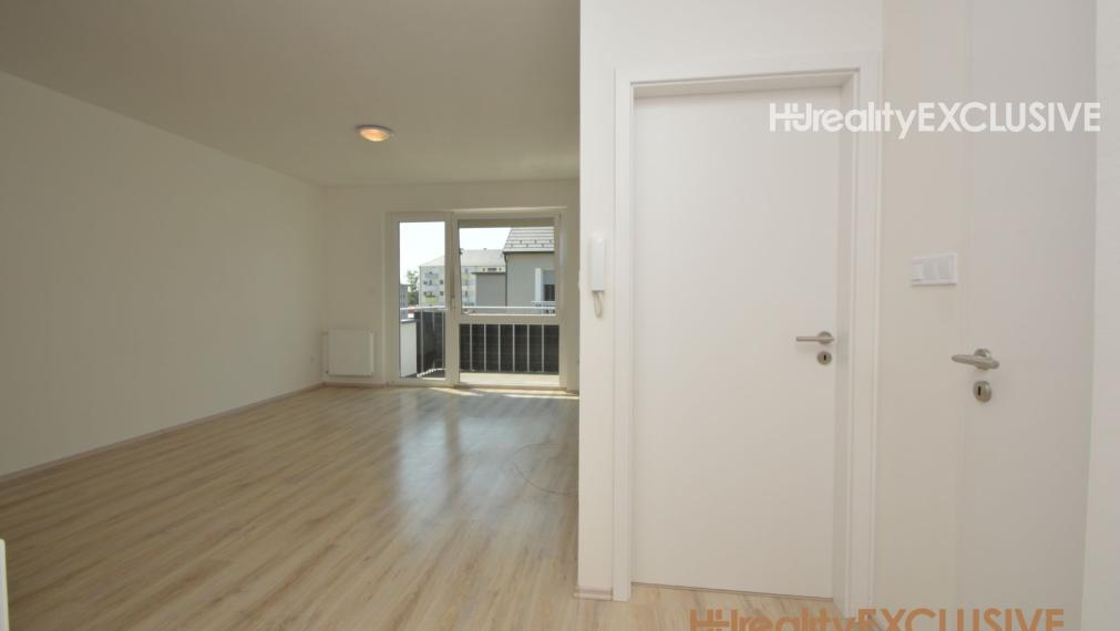 Prenájom 2i byt v Rajke s balkónom - Viladomy Rajka