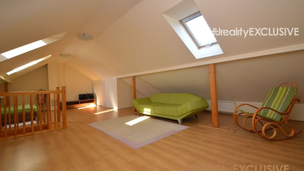 Predaj 4i RD vo vyhľadávanej časti Rajky, pozemok 500 m2, Rajka