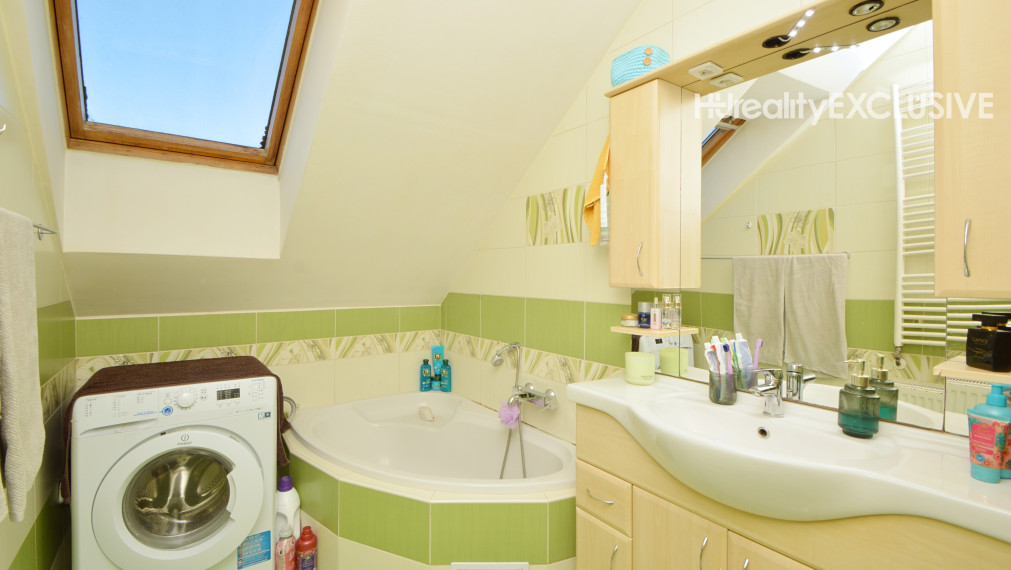 EXKLUZÍVNE Rodinný dom na predaj v Mosonmagyaróvári – ideálny pre dvojgeneračné bývanie