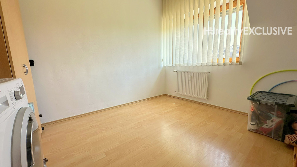 Predaj nadštandartný 5i byt s balkónom, Mosonmagyaróvár