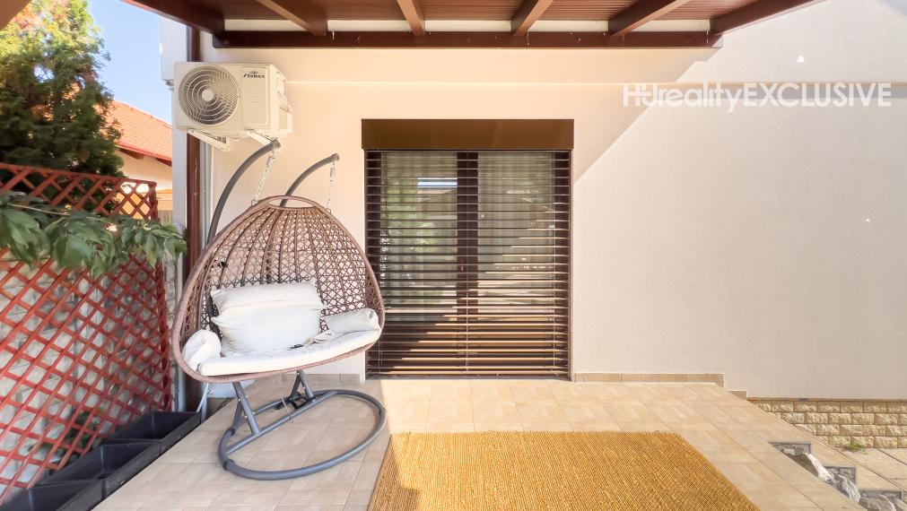 Predaj 5i luxusného domu s bazénom, Mosonmagyaróvár