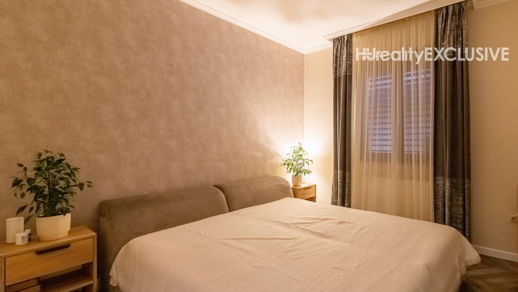 Predaj 5i luxusného domu s bazénom, Mosonmagyaróvár