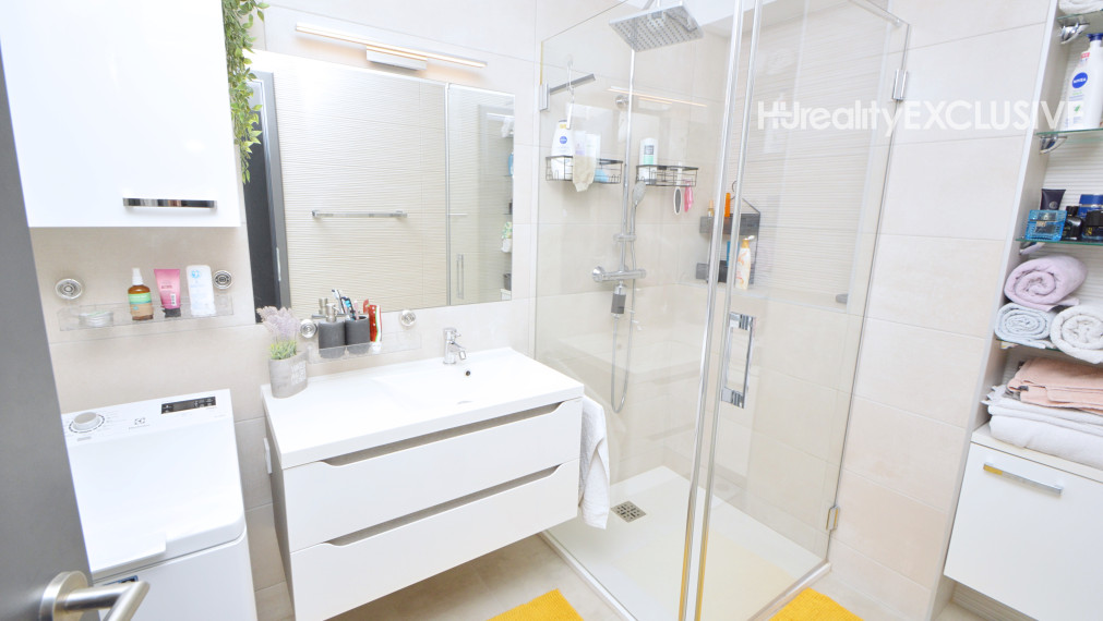 Predaj 3i byt so 61 m2 terasou, Mosonmagyaróvár