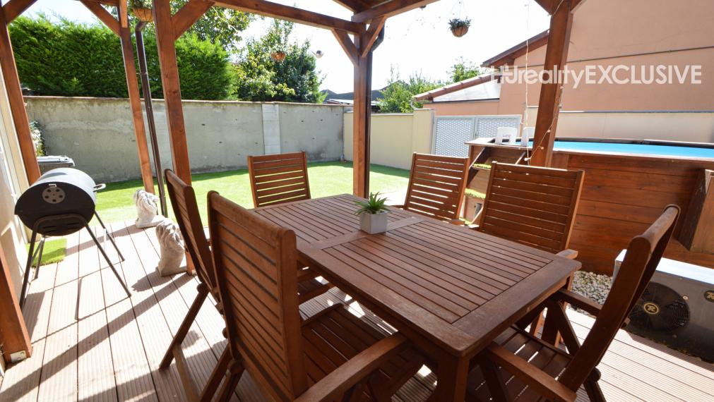 Na predaj zariadený 4i rodinný dom s garážou a záhradou – Mosonmagyaróvár