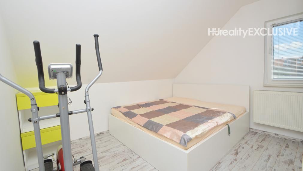 Na predaj zariadený 4i rodinný dom s garážou a záhradou – Mosonmagyaróvár