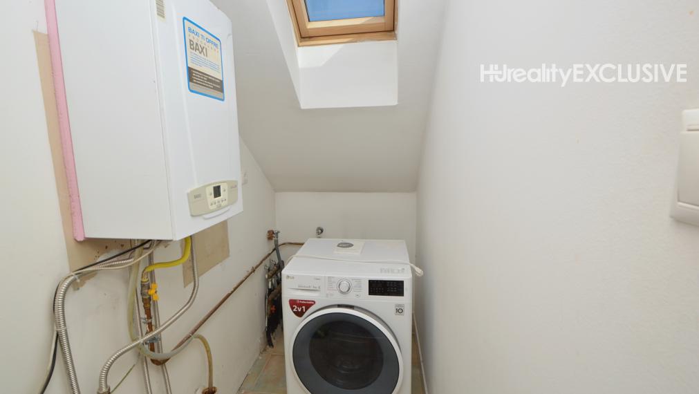 Na predaj zariadený 4i rodinný dom s garážou a záhradou – Mosonmagyaróvár