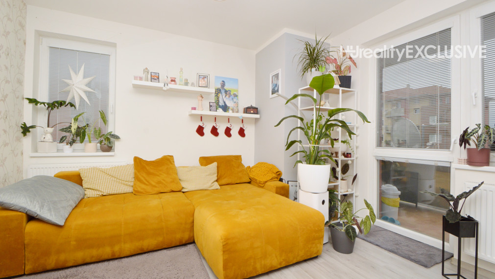 Predaj priestranný 3i byt s 5 m2 balkónom, Rajka