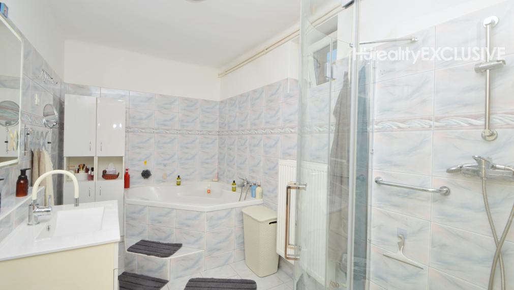 Predaj 4i rodinný dom, pozemok 1 038 m2, Dunakiliti