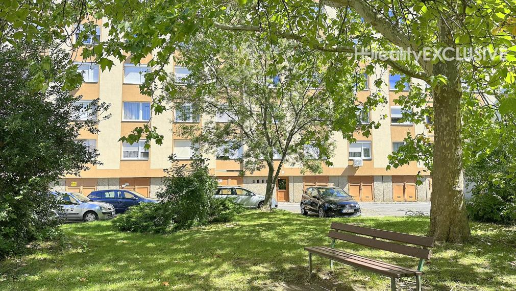 Predaj 3i byt s výhľadom do parku, 64 m2, balkón, Mosonmagyaróvár