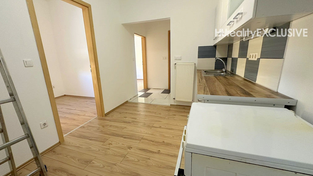 Predaj 2i byt po rekonštrukcii, Mosonmagyaróvár