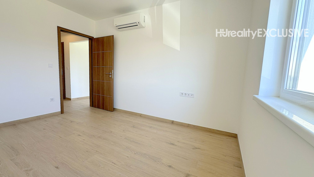 Predaj úplne nový 2i byt s 6,09 m2 balkonóm, dve parkovacie miesta, Mosonmagyaróvár