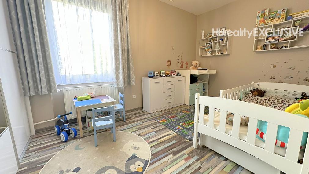 Predaj priestranný 3i byt s dvoma balkónmi, Mosonmagyaróvár