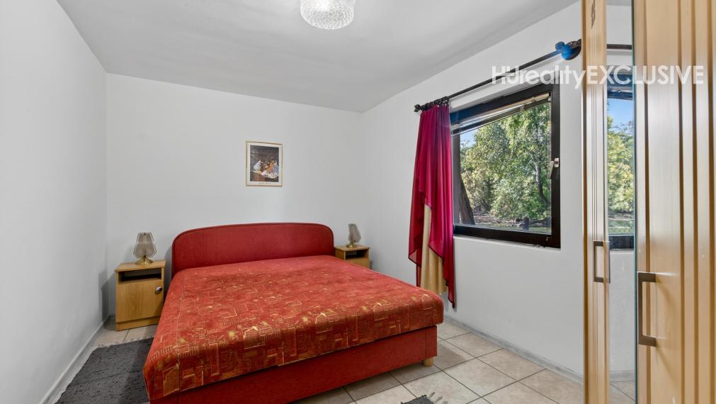 EXKLUZÍVNE NA PREDAJ DOM PRI DUNAJI– PRIAMY PRÍSTUP K VODE, DVA APARTMÁNY, VÝNIMOČNÁ POLOHA