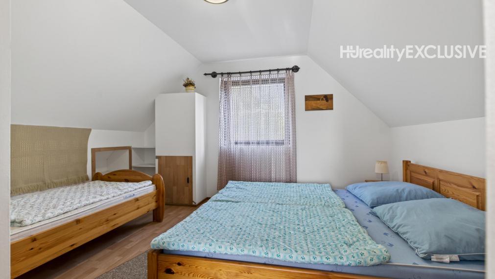 EXKLUZÍVNE NA PREDAJ DOM PRI DUNAJI– PRIAMY PRÍSTUP K VODE, DVA APARTMÁNY, VÝNIMOČNÁ POLOHA