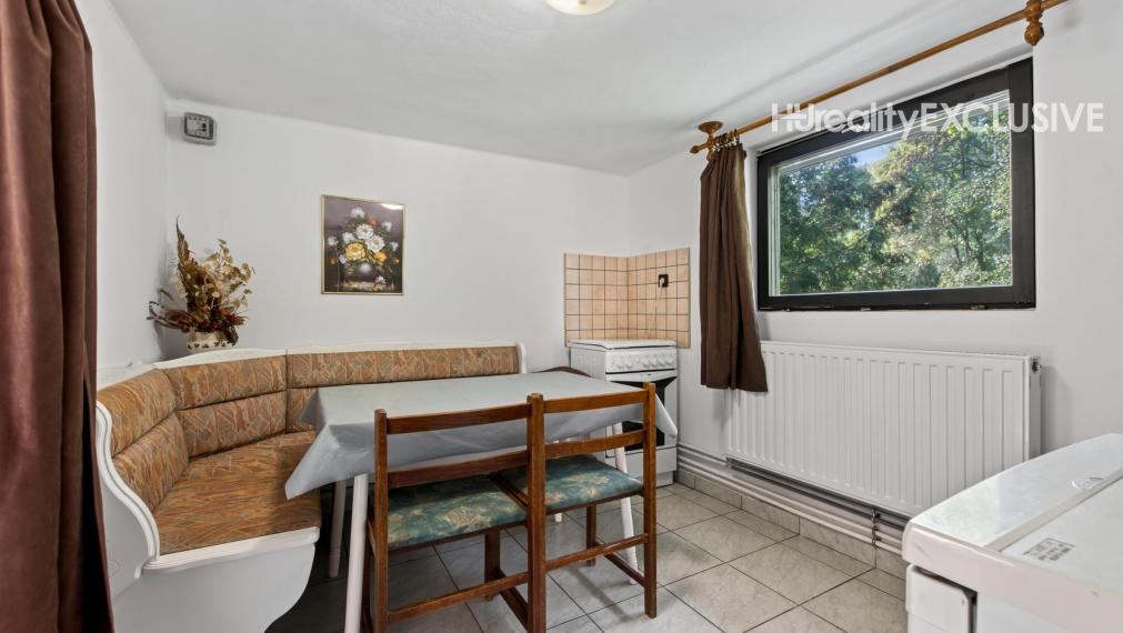 EXKLUZÍVNE NA PREDAJ DOM PRI DUNAJI– PRIAMY PRÍSTUP K VODE, DVA APARTMÁNY, VÝNIMOČNÁ POLOHA