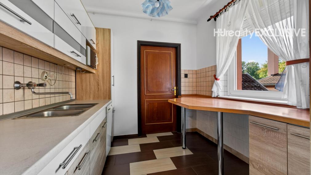 EXKLUZÍVNE NA PREDAJ DOM PRI DUNAJI– PRIAMY PRÍSTUP K VODE, DVA APARTMÁNY, VÝNIMOČNÁ POLOHA