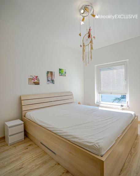 Predaj 3i byt s balkónom v uzatvorenom areáli, Viladomy, Rajka