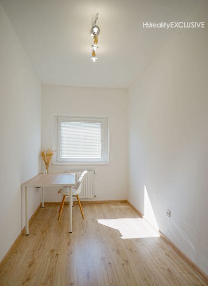 Predaj 3i byt s balkónom v uzatvorenom areáli, Viladomy, Rajka