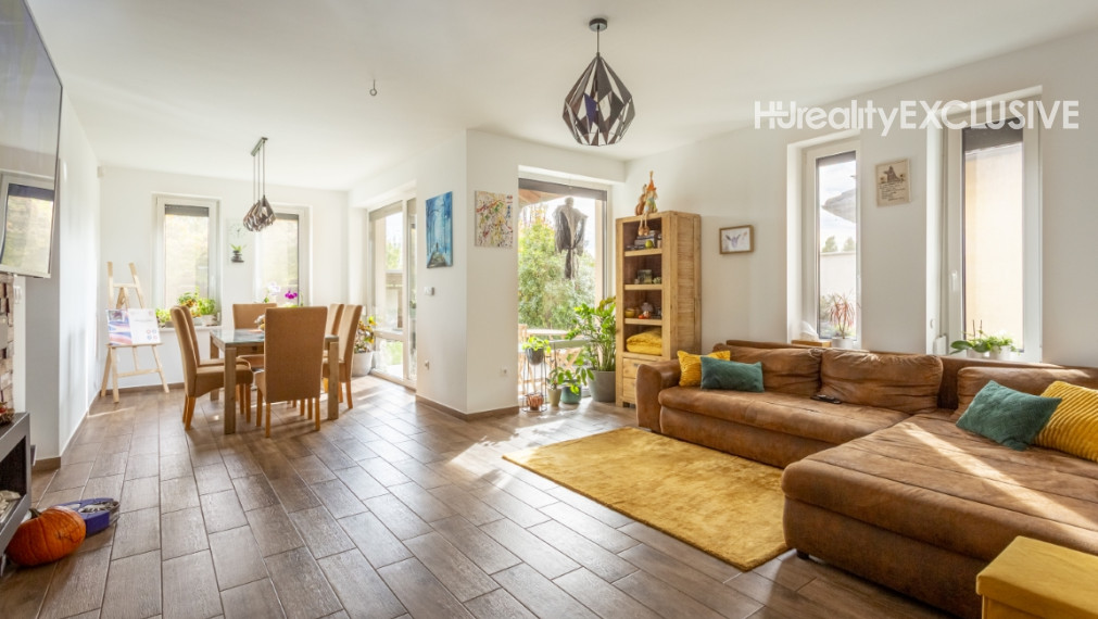 Energeticky úsporný 5i dom so záhradou a garážou, Mosonmagyaróvár