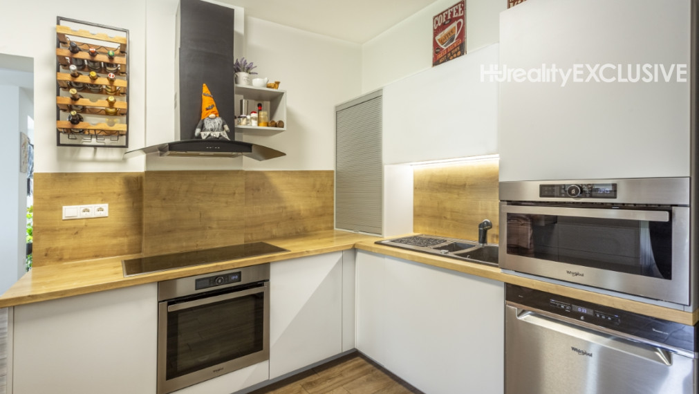 Energeticky úsporný 5i dom so záhradou a garážou, Mosonmagyaróvár