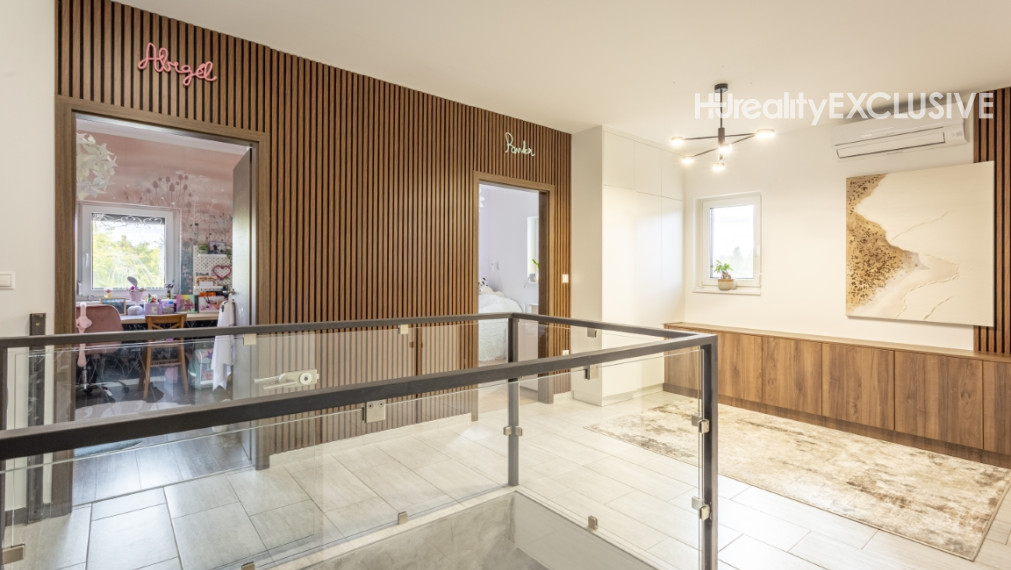 Energeticky úsporný 5i dom so záhradou a garážou, Mosonmagyaróvár