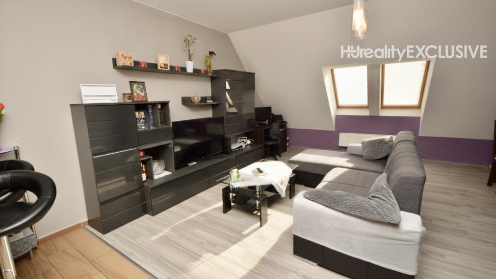 Predaj priestranný 2i byt s krytým parkovacím miestom v novostavbe, Rajka