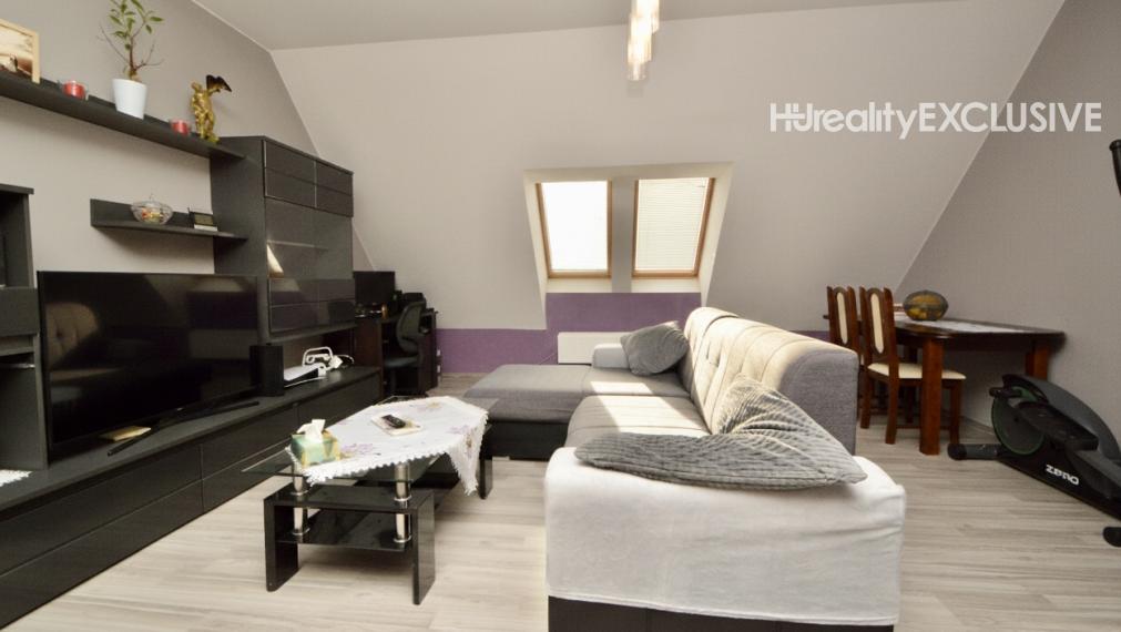 Predaj priestranný 2i byt s krytým parkovacím miestom v novostavbe, Rajka