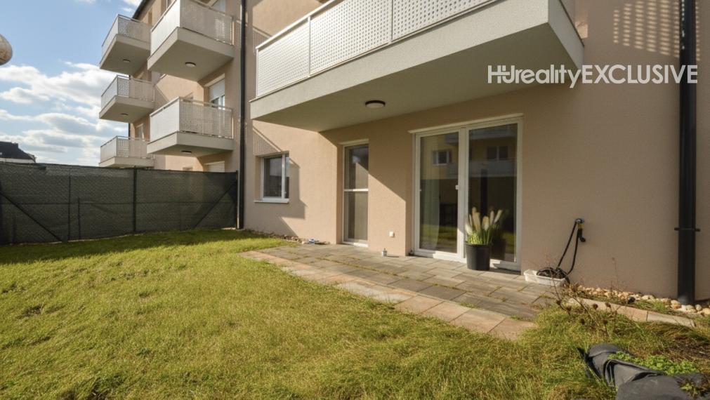 Predaj priestranný 3i byt s predzáhradkou v novostavbe, Rajka