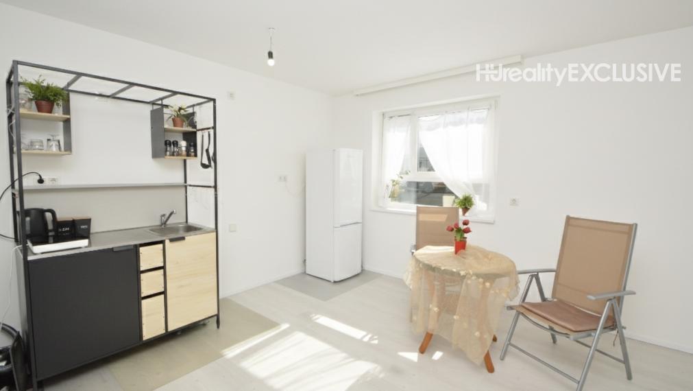 Predaj priestranný 3i byt s predzáhradkou v novostavbe, Rajka