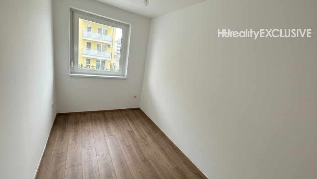 Prenájom, 1,5i byt s balkónom a s parkovacím miestom, Rajka