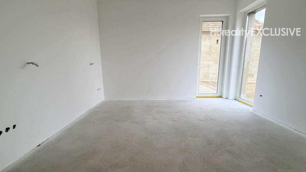 Predaj 4i rodinný dom 132 m2, pozemok 654 m2, pivnica, Levél