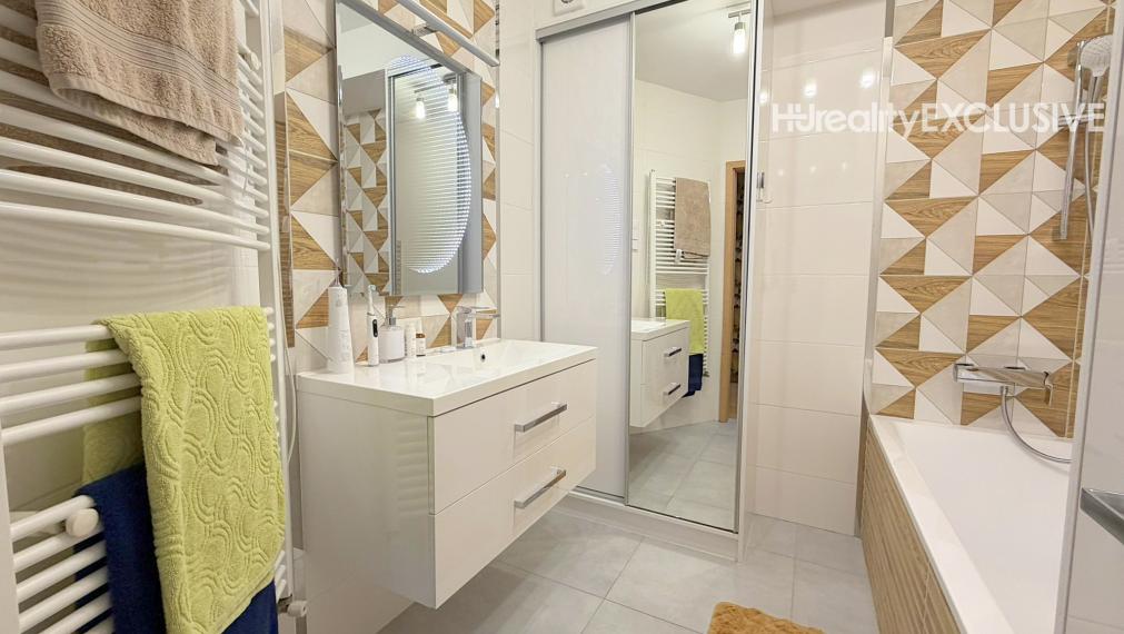 Predaj priestranný 3i byt s dvoma balkónmi, Mosonmagyaróvár