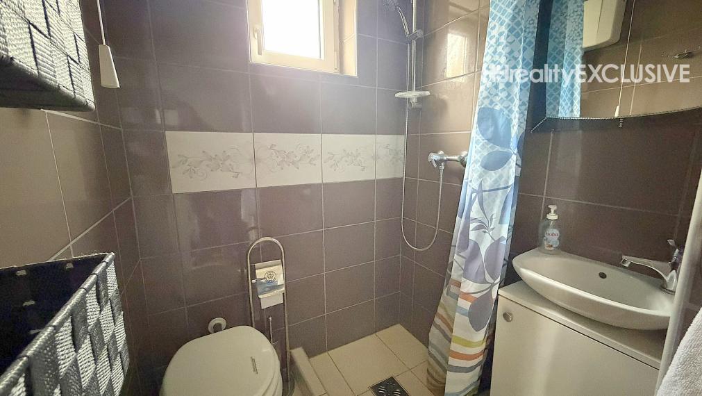 Predaj 5i rodinný dom s hosťovským domom, pozemok 679 m2, Mosonmagyaróvár