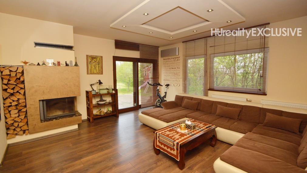 Predaj 5i rodinný dom na slnečnom 1284 m2 pozemku, Bezenye