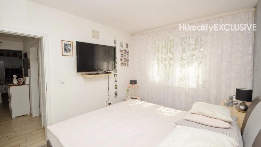Predaj 3i rodinný dom so zimnou záhradou v obľúbenej časti Rajky, krb, pozemok 540 m2, Rajka