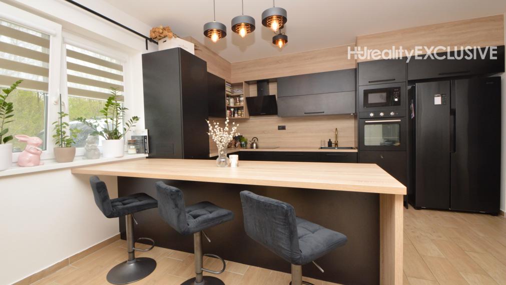 Predaj priestranný 3i byt s predzáhradkou (119 m2), Hegyeshalom