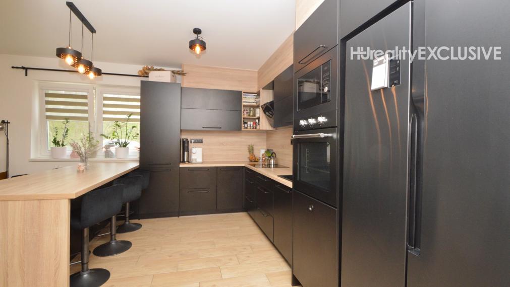 Predaj priestranný 3i byt s predzáhradkou (119 m2), Hegyeshalom