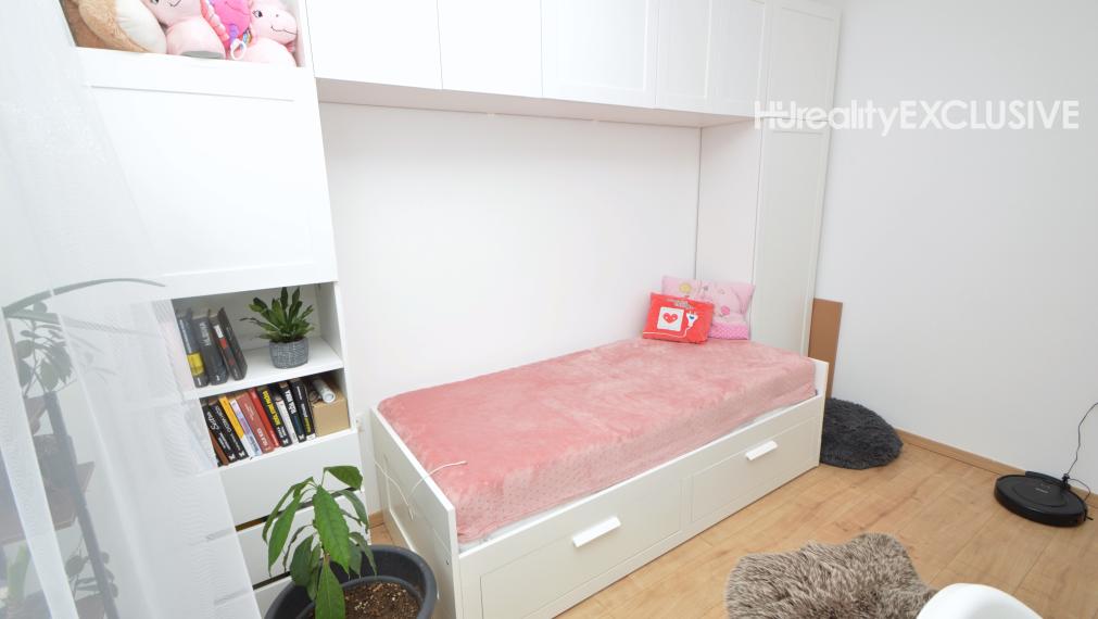 Predaj priestranný 3i byt s predzáhradkou (119 m2), Hegyeshalom