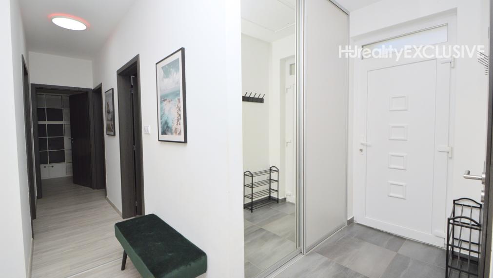 Prenájom 4i rodinný dom pri ramene Dunaja, pozemok 394 m2, Rajka