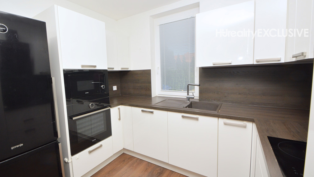 Predaj 4i rodinný dom v radovej zástavbe, pozemok 337 m2, Rajka