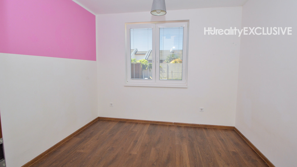 Predaj 4i rodinný dom v radovej zástavbe, pozemok 337 m2, Rajka