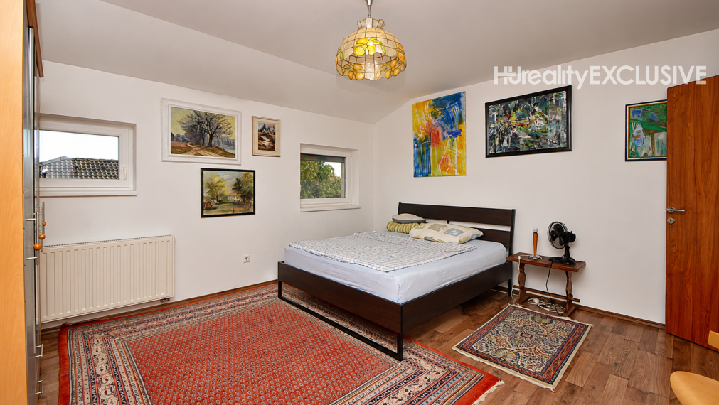 Predaj 8i rodinný dom, 787 m2 pozemok, Mosomagyaróvár
