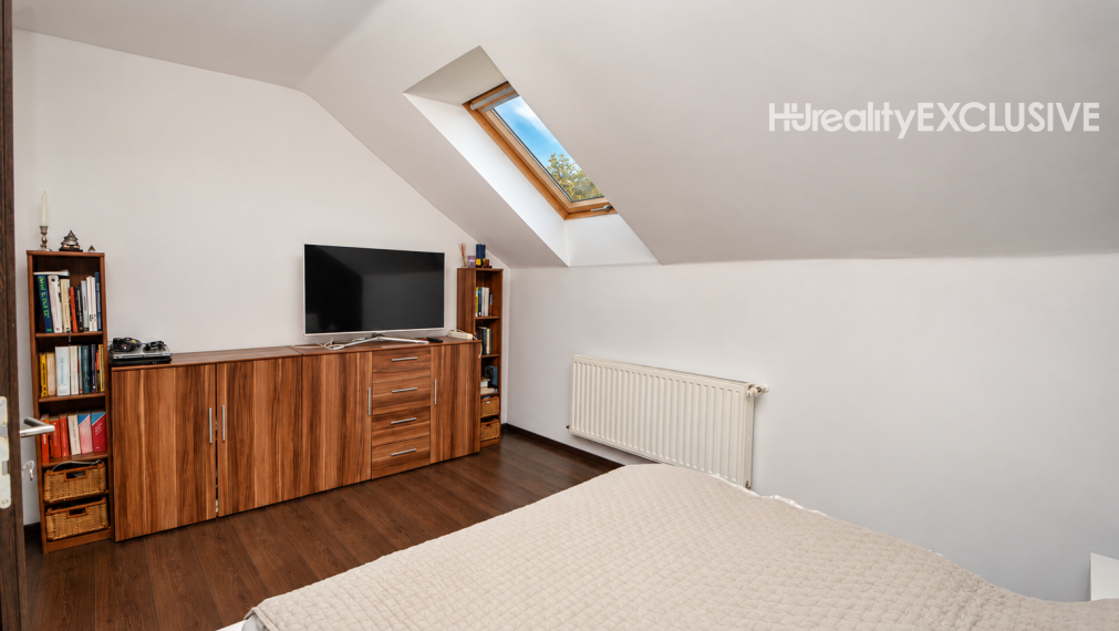 Predaj 4i dom, 52 m2 garáž, 518 m2 pozemok, Mosonmagyaróvár