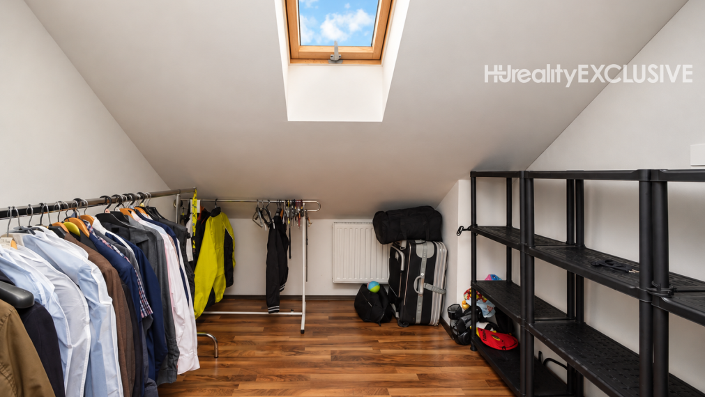 Predaj 4i dom, 52 m2 garáž, 518 m2 pozemok, Mosonmagyaróvár