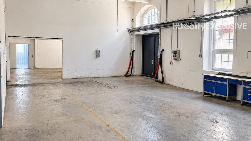 Na prenájom  priemyselná/skladová a výrobná hala 1 400 m² v Mosonmagyaróvári