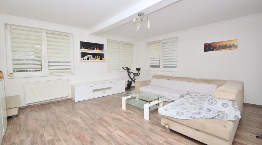 Predaj 5i rodinný dom, Hegyeshalom, 480 m2 pozemok