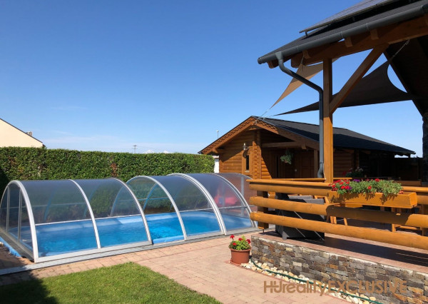 Predaj 6i rodinného domu s bazénom a saunou v obci Lipót